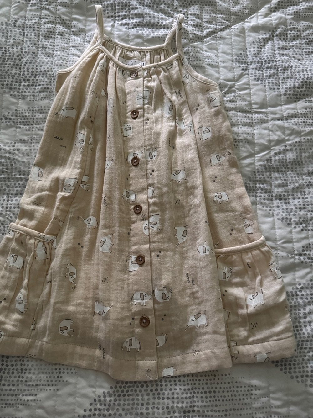 Girls' Cream Elephant-Print Button-Front dress with pockets